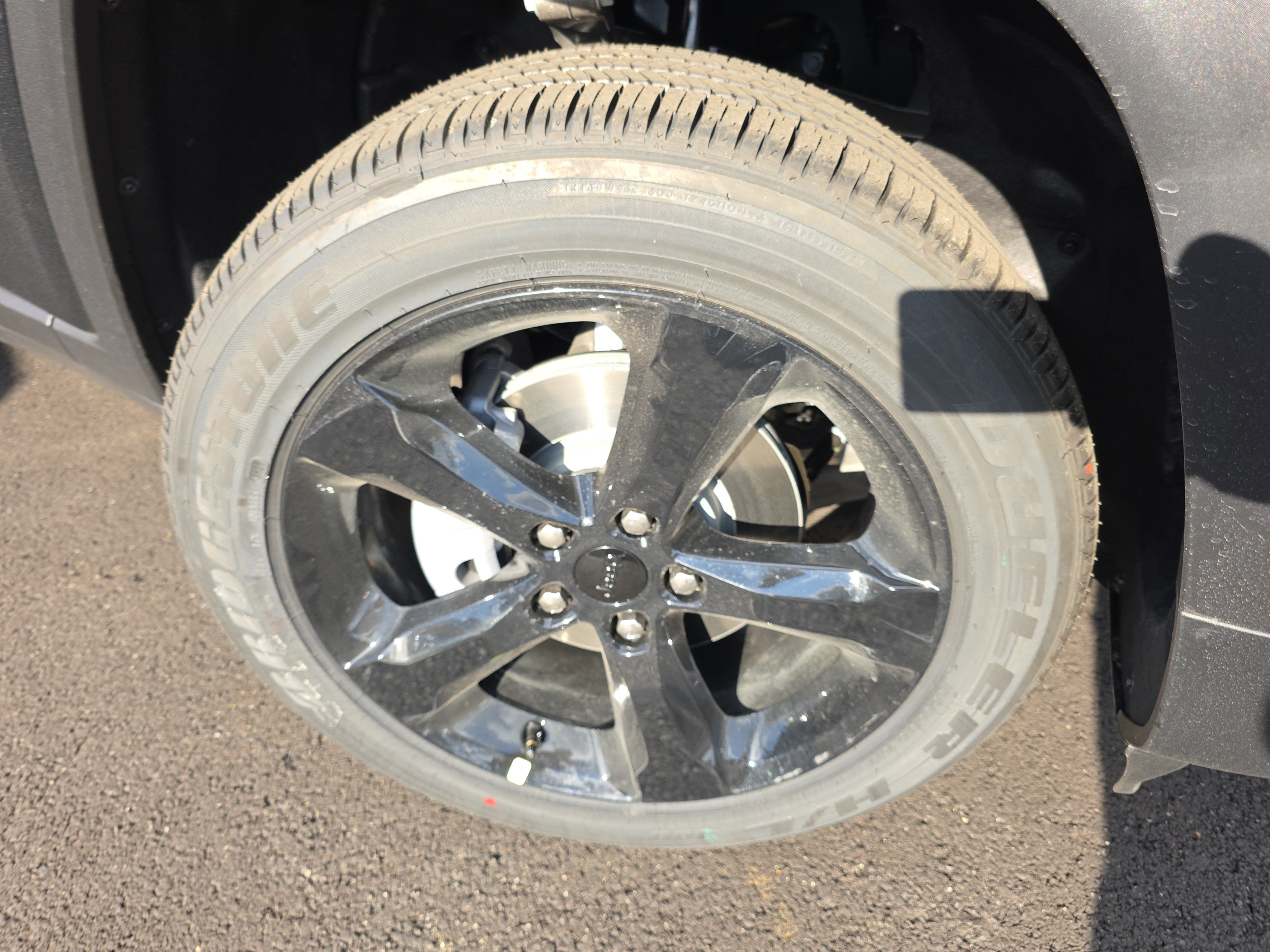 New 2025 Jeep Grand Cherokee Altitude image 24