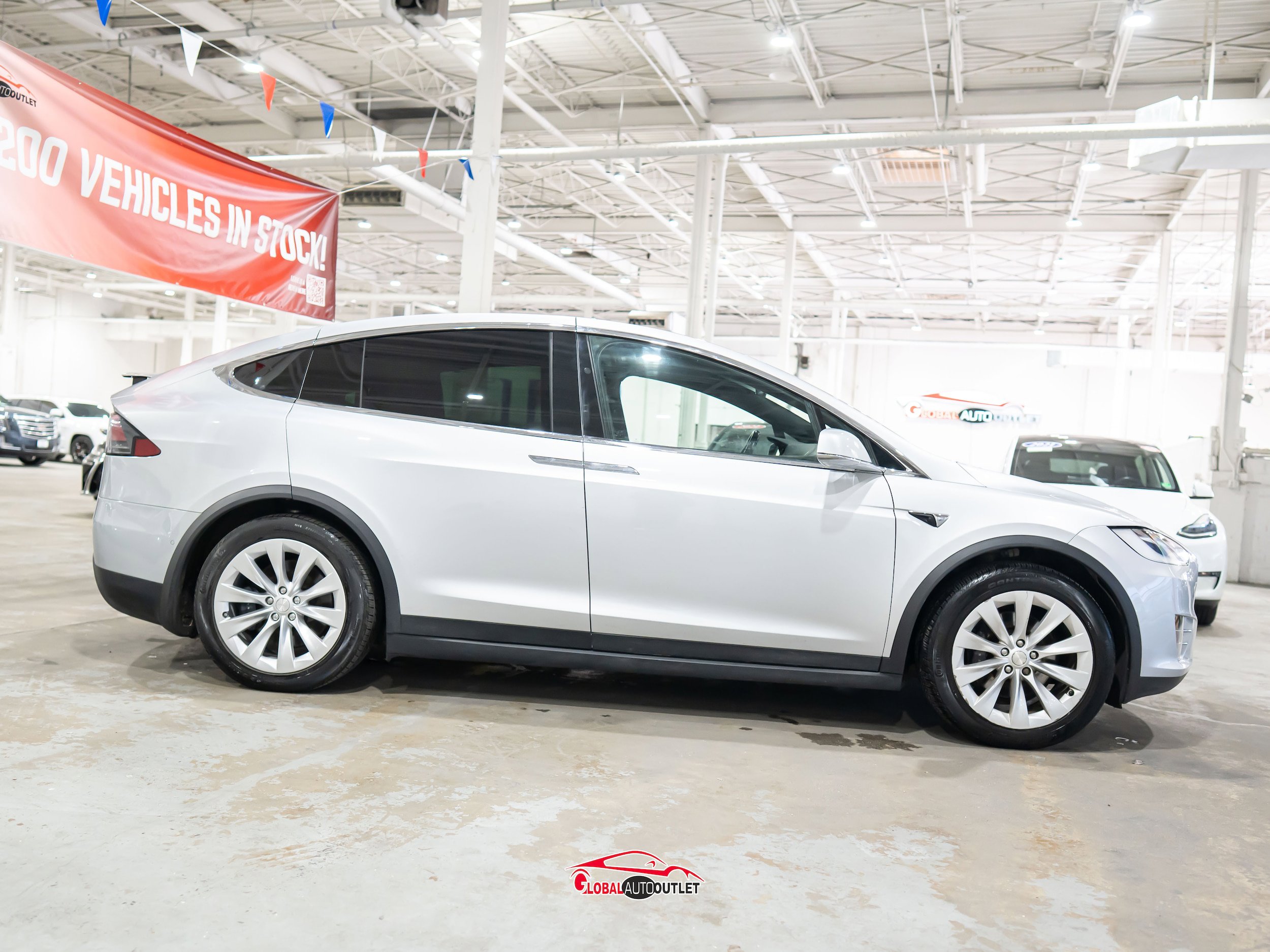 Used 2017 Tesla Model X 100D AWD/4WD image 8