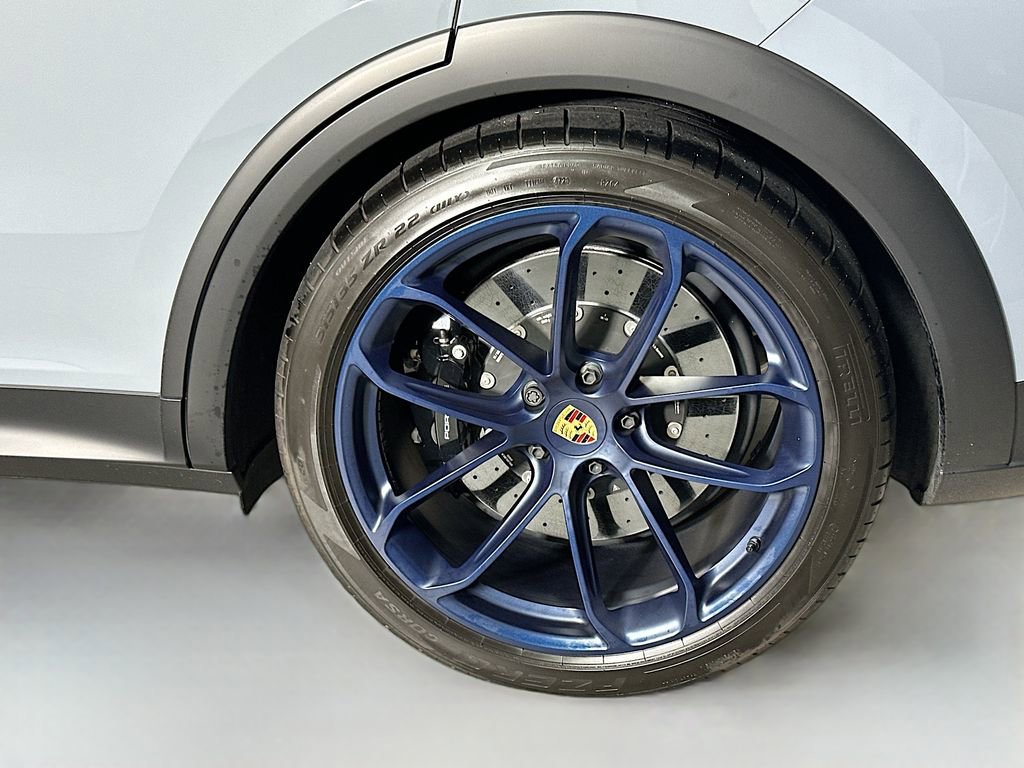 Used 2024 Porsche Cayenne Turbo GT image 34