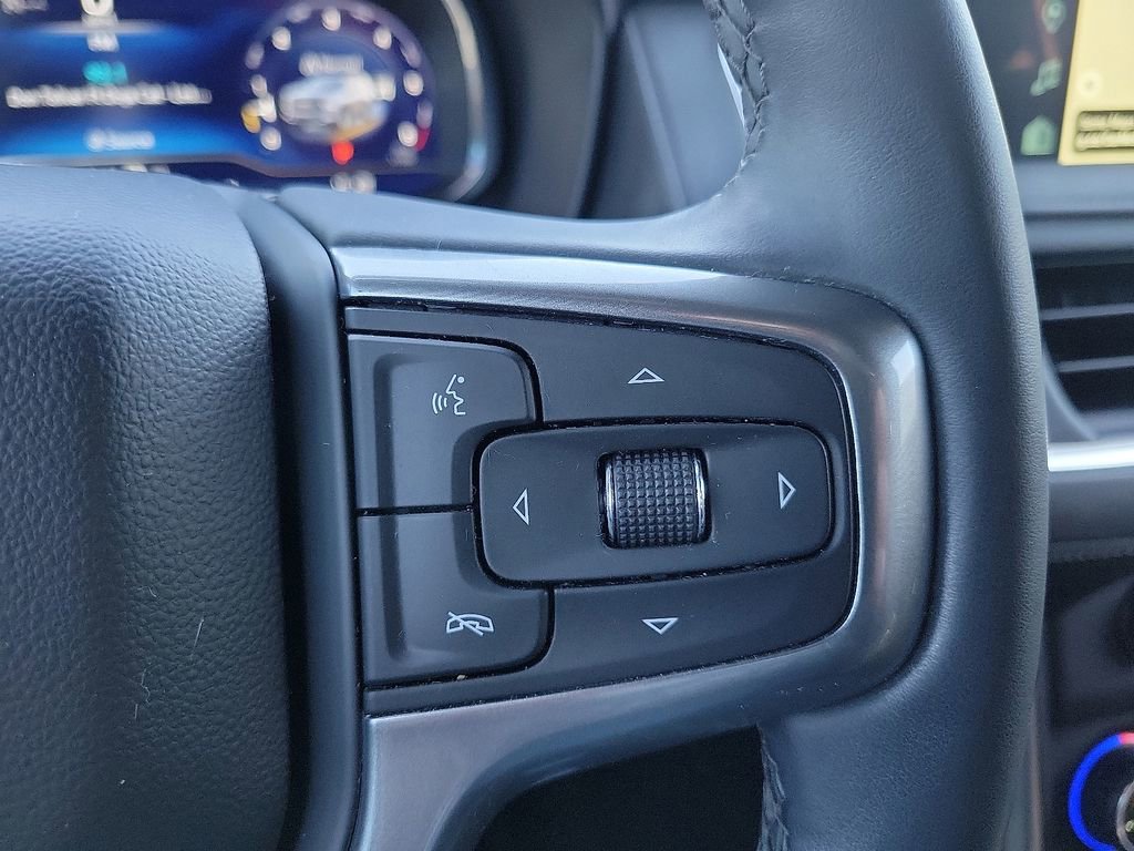 Used 2024 Chevrolet Tahoe Z71 w/ Luxury Package image 17