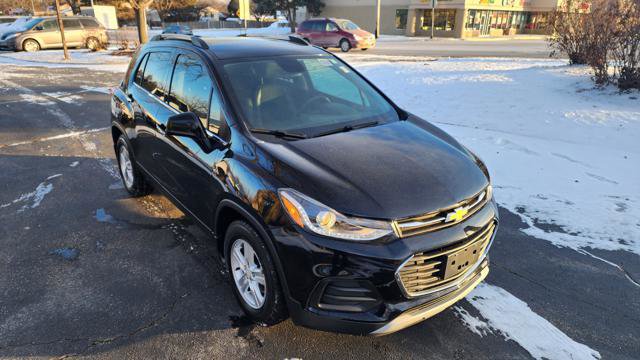 Used 2017 Chevrolet Trax LT w/ LT Convenience Package image 10