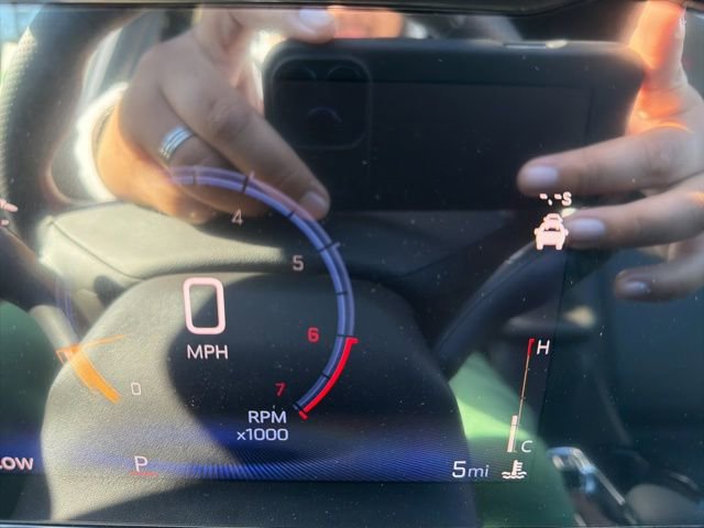 New 2026 Chevrolet Trax RS w/ Sunroof Package image 30