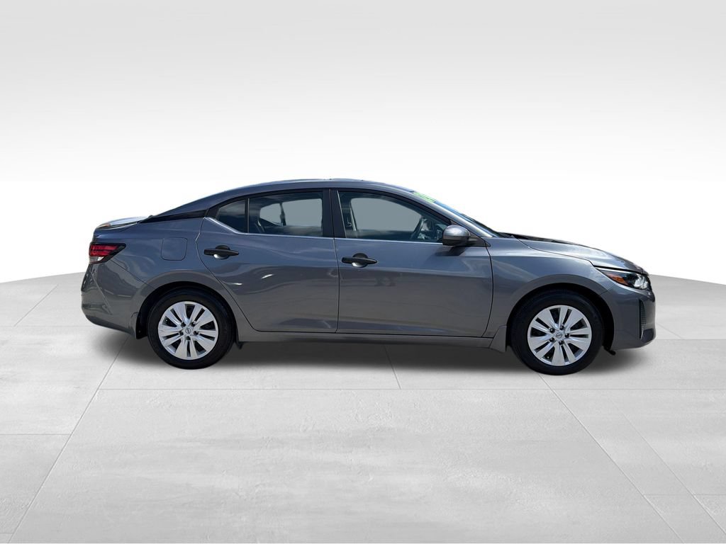 Used 2024 Nissan Sentra S w/ Trunk Package FWD image 9