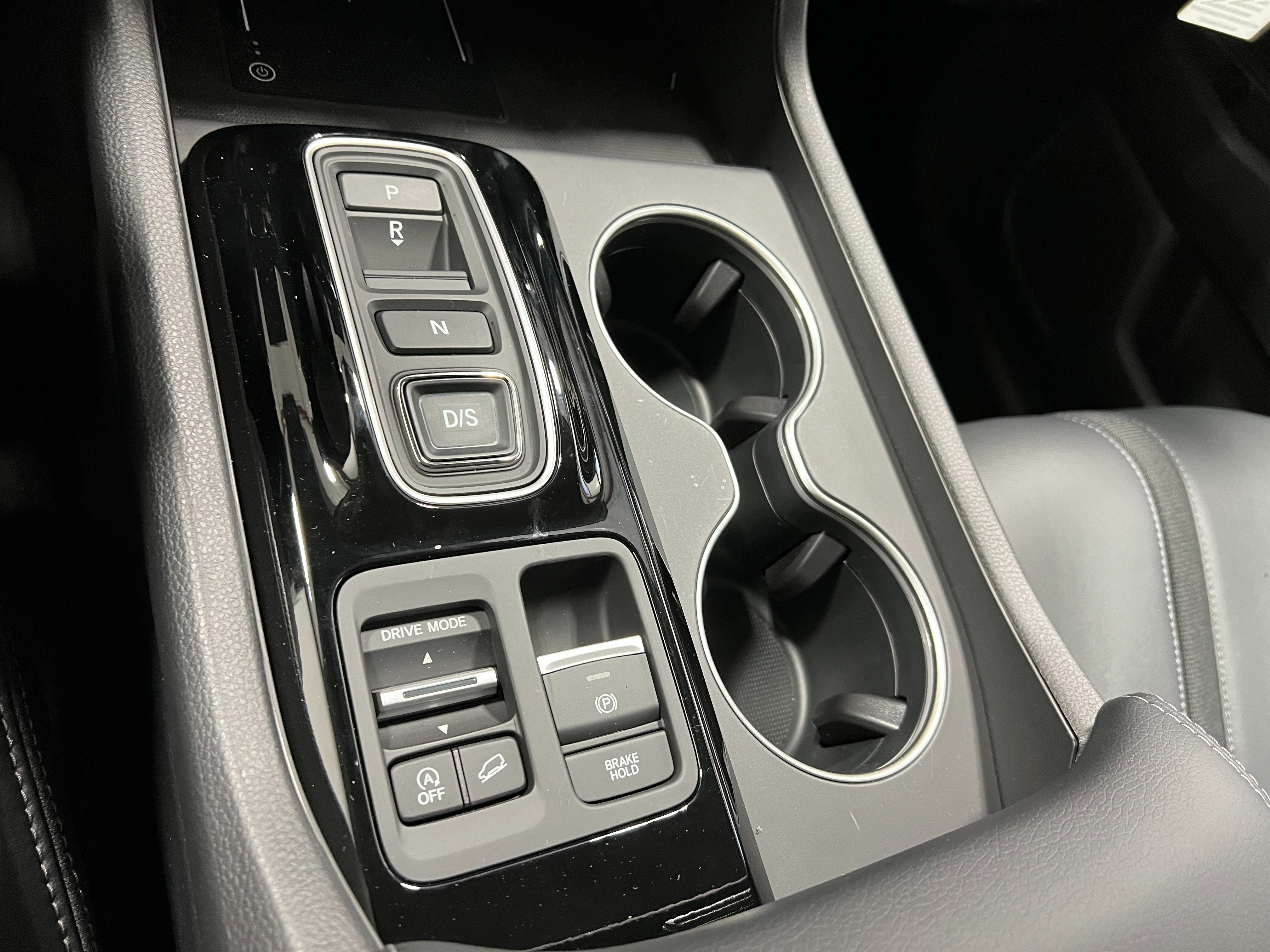 New 2025 Honda Pilot Touring image 23