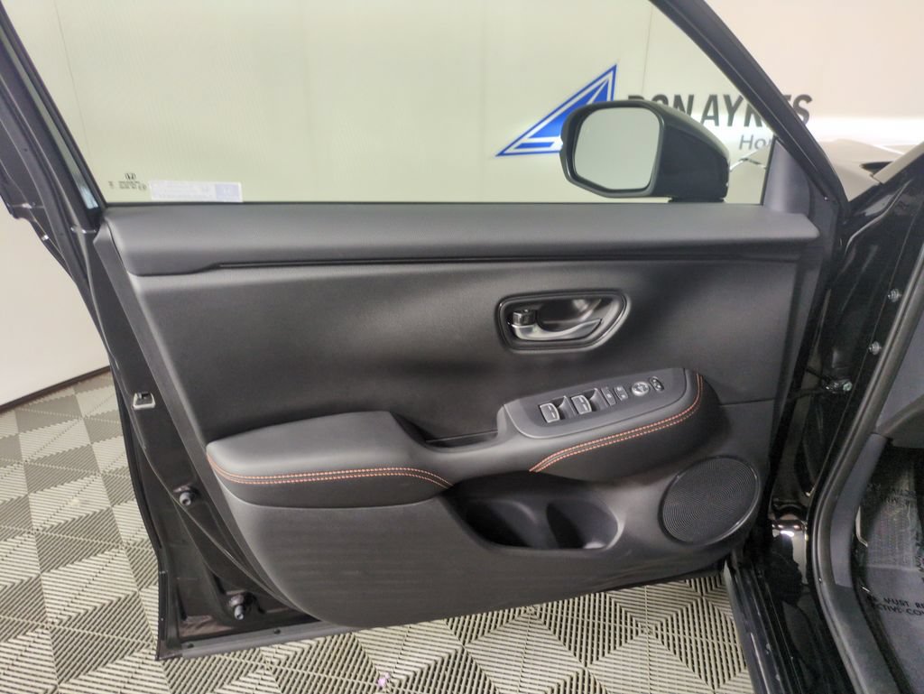 Certified 2026 Honda HR-V Sport image 14