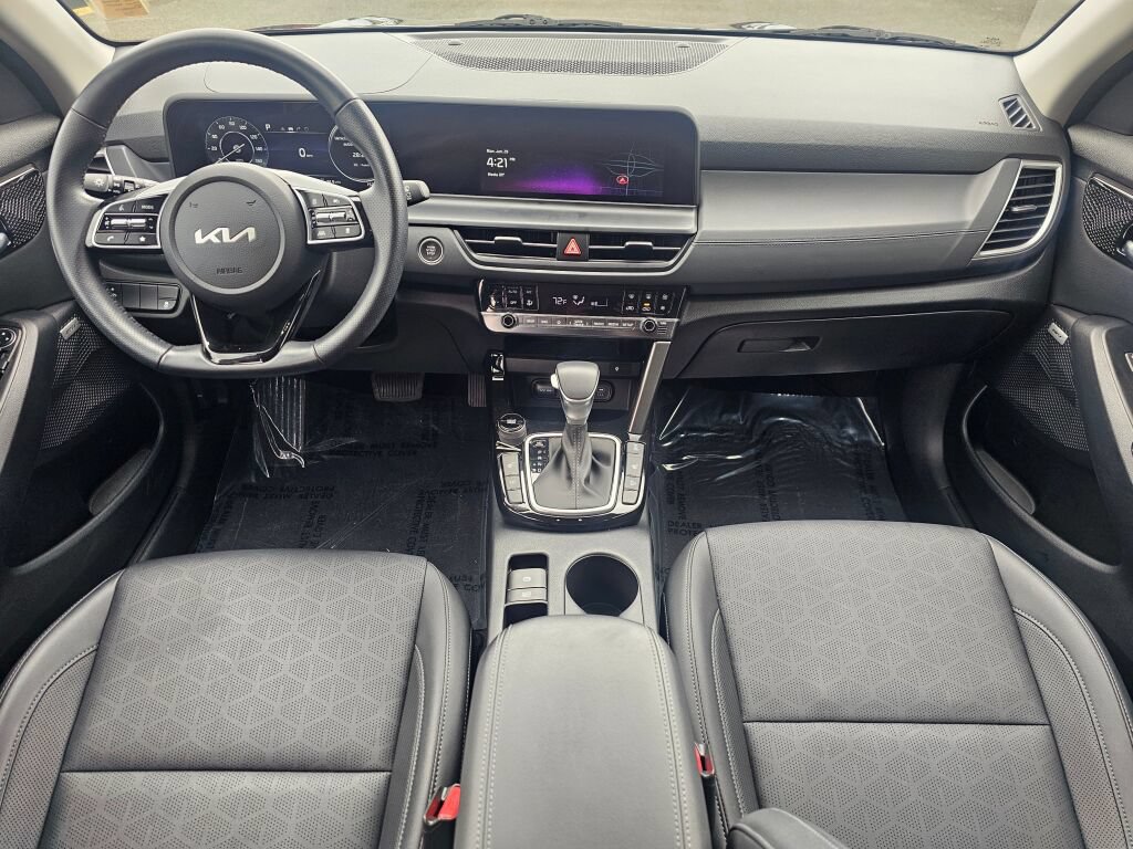 Certified 2024 Kia Seltos SX AWD/4WD image 9