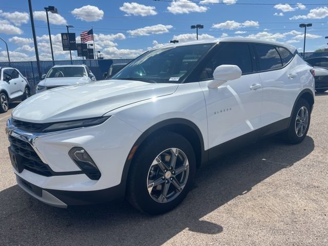 Used 2025 Chevrolet Blazer LT image 7