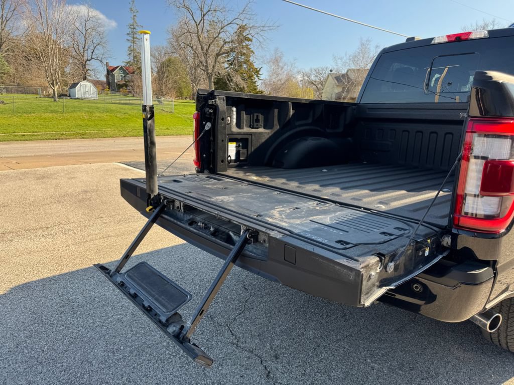 Used 2022 Ford F150 Lariat w/ Equipment Group 502A High AWD/4WD image 13