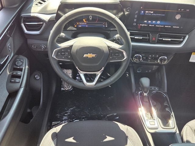 New 2026 Chevrolet TrailBlazer LT w/ Convenience Package FWD image 11