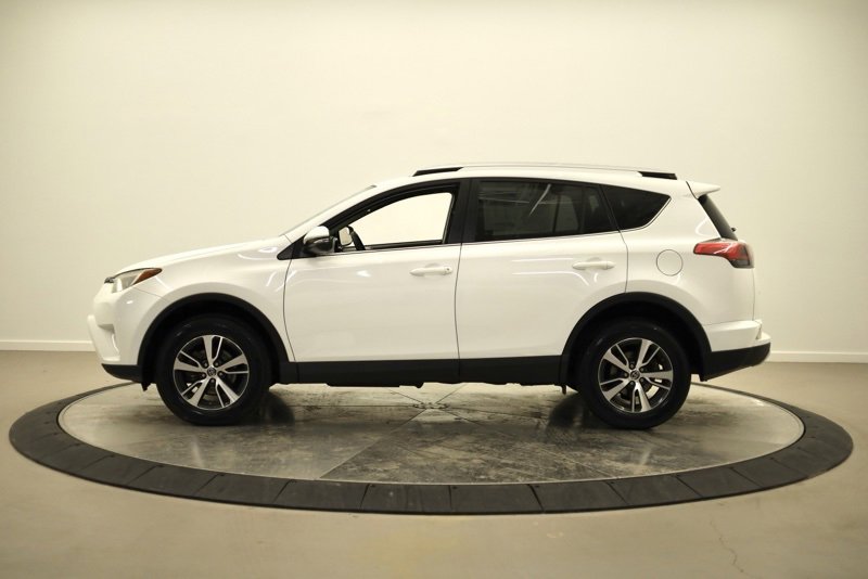 Used 2016 Toyota RAV4 XLE image 6