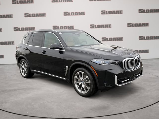 New 2026 BMW X5 xDrive50e w/ Climate Comfort Package AWD/4WD image 7