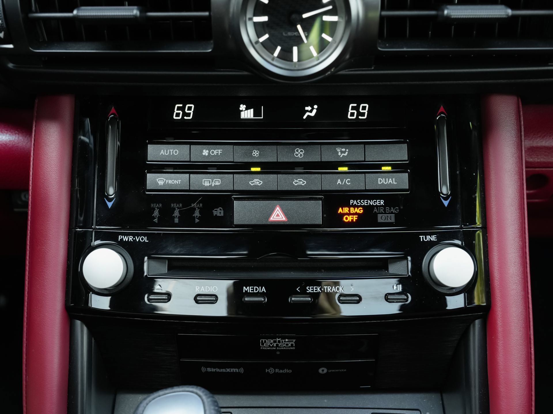Used 2023 Lexus IS 350 F Sport RWD image 16