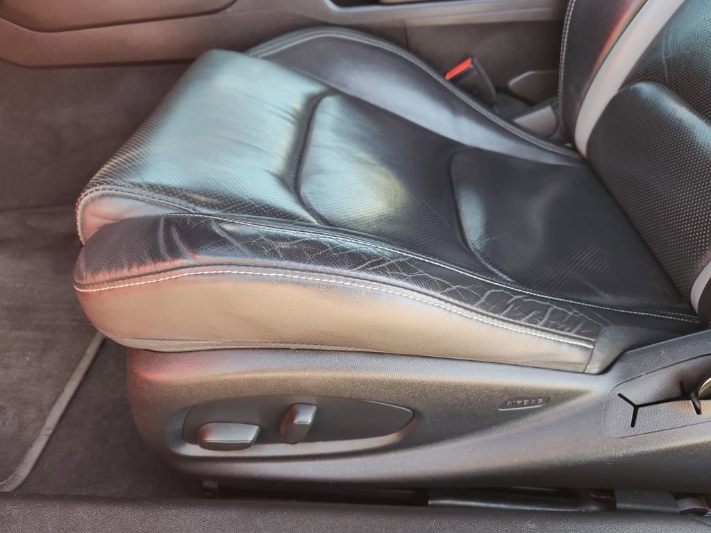 Used 2016 Chevrolet Camaro SS image 30