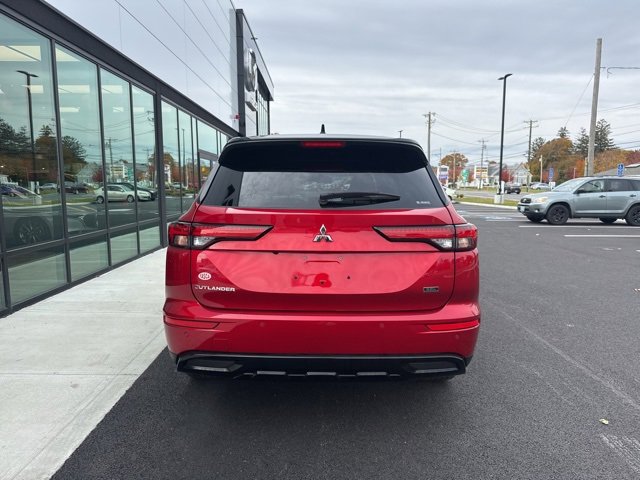 Used 2023 Mitsubishi Outlander SEL Black Edition image 3