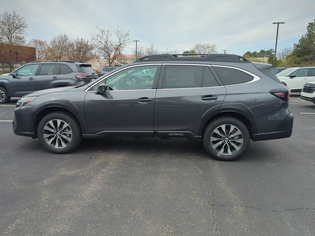 Used 2025 Subaru Outback Limited image 6