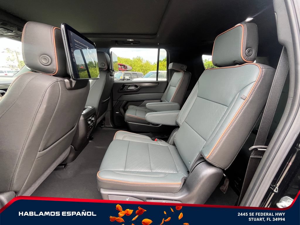 New 2026 GMC Yukon XL AT4 w/ AT4 Premium Plus Package AWD/4WD image 12