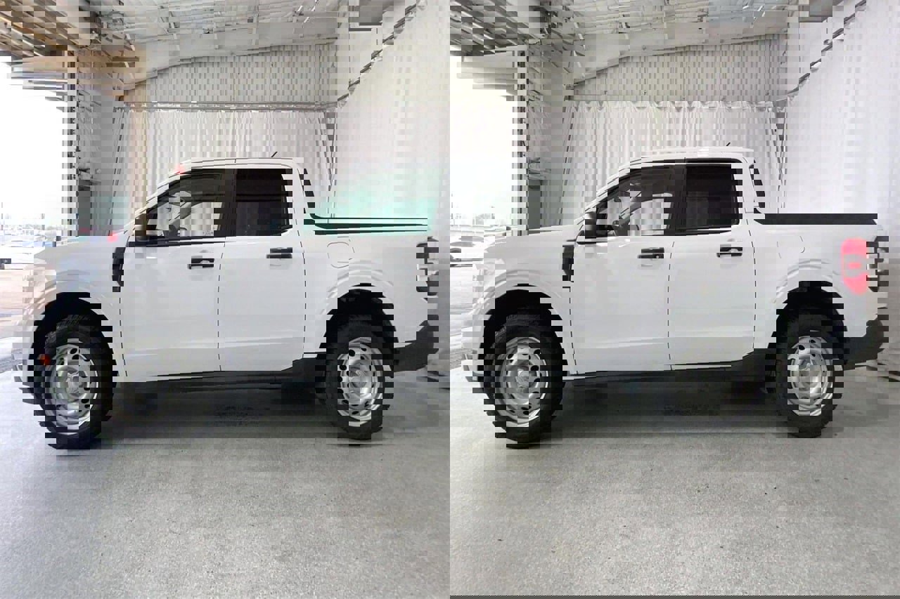 Used 2022 Ford Maverick XL image 26