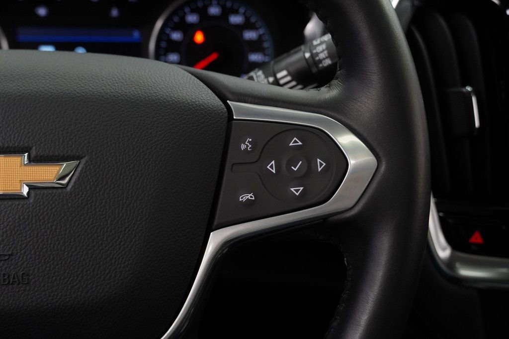 Used 2021 Chevrolet Traverse LT w/ LT Premium Package image 42