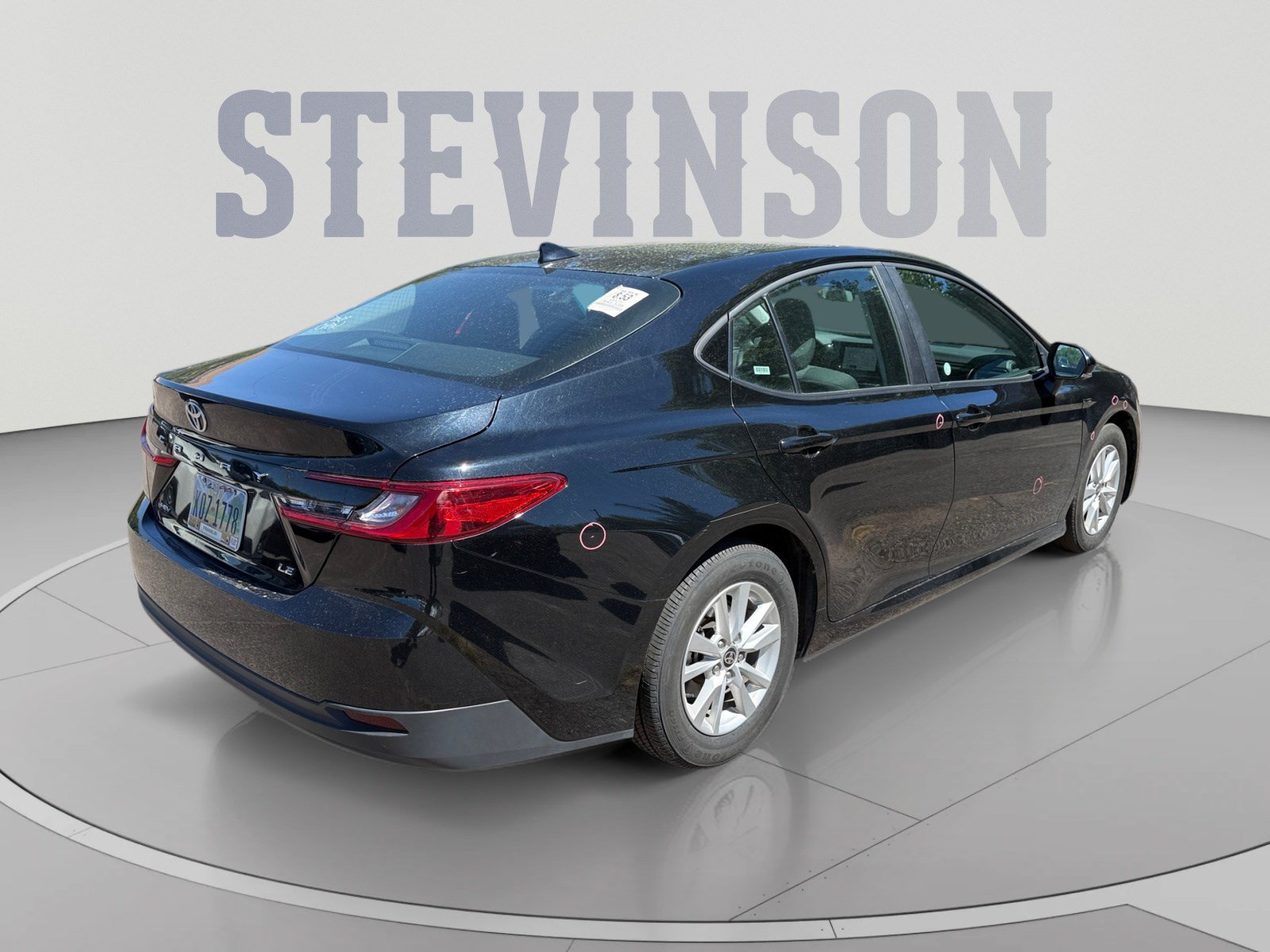 Used 2025 Toyota Camry LE FWD image 5