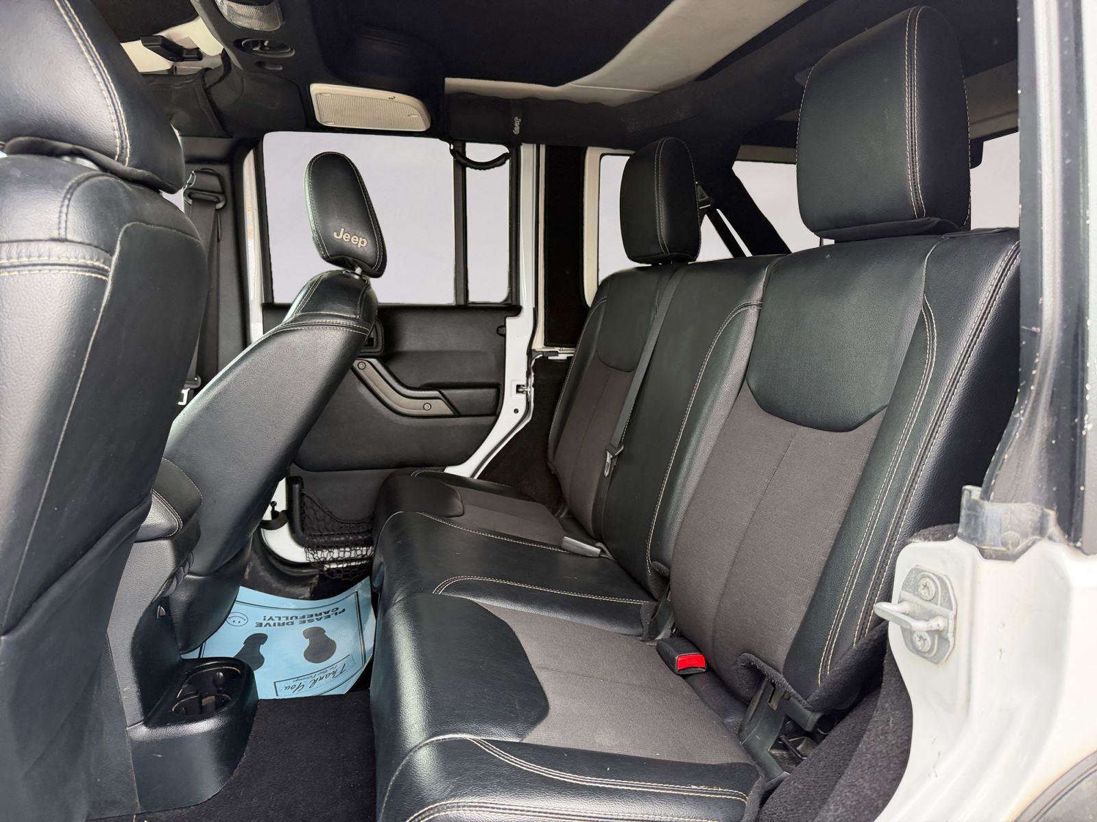 Used 2018 Jeep Wrangler Freedom Edition image 13