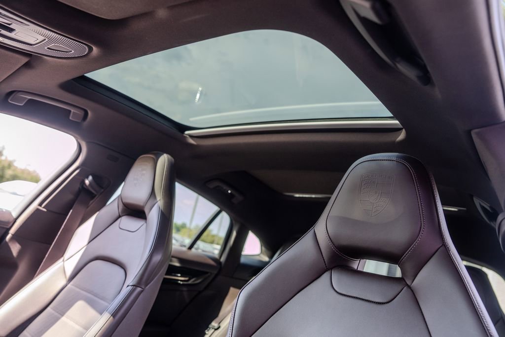 Used 2025 Porsche Panamera 4 AWD/4WD image 18