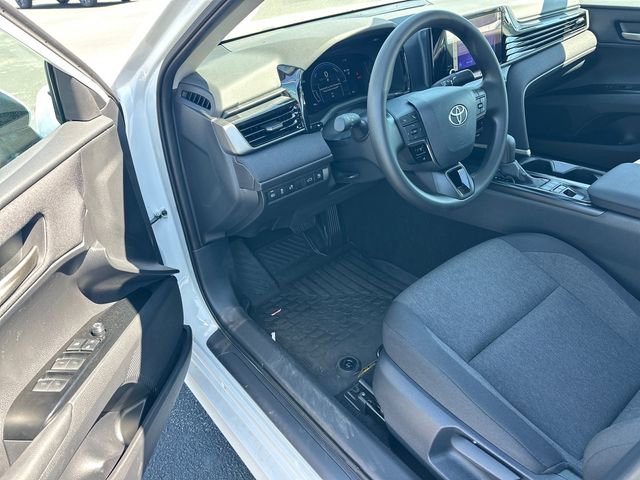 Used 2026 Toyota Camry LE FWD image 9
