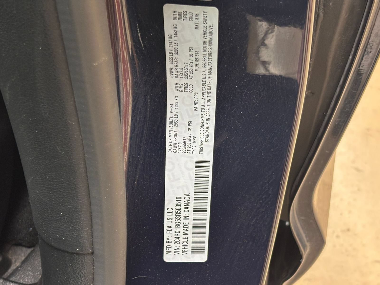 Used 2025 Chrysler Pacifica Select FWD image 31