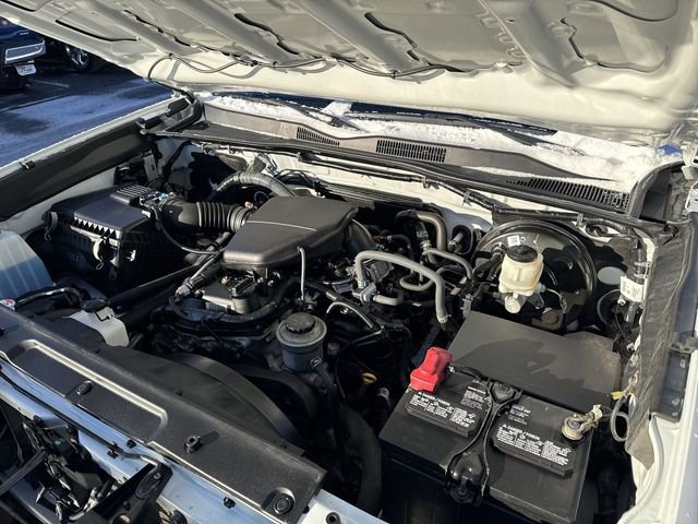 Used 2019 Toyota Tacoma SR image 11