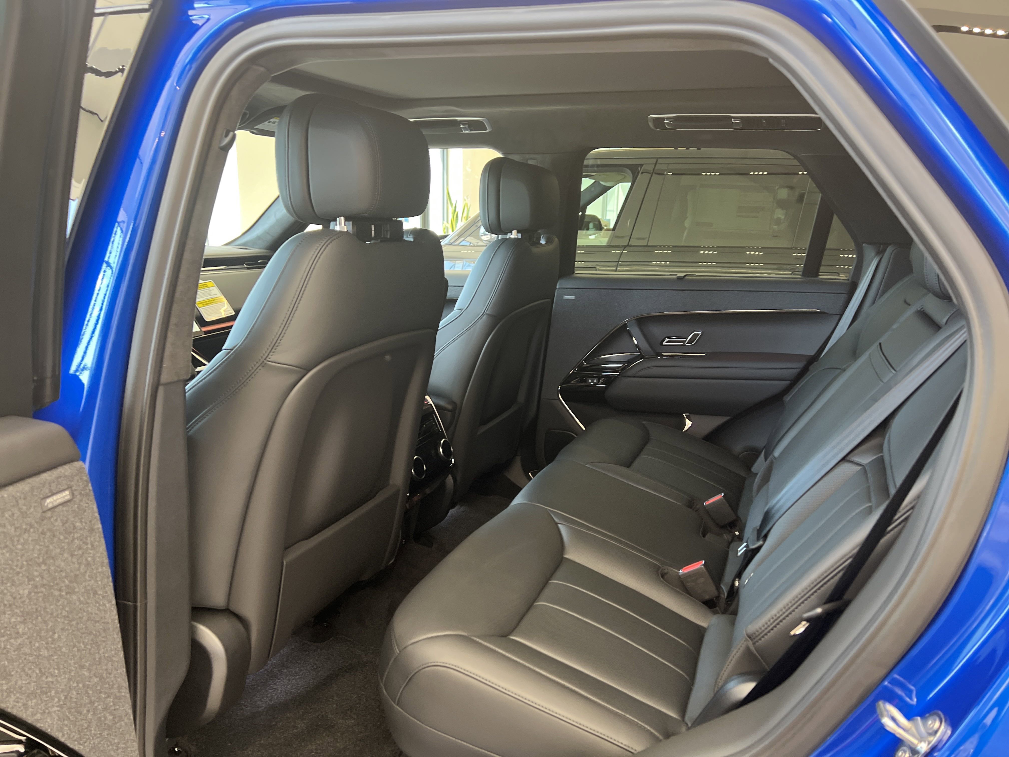 New 2025 Land Rover Range Rover Sport Autobiography image 15