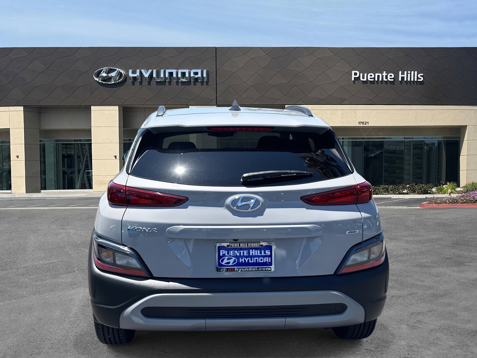Used 2022 Hyundai Kona SEL image 5