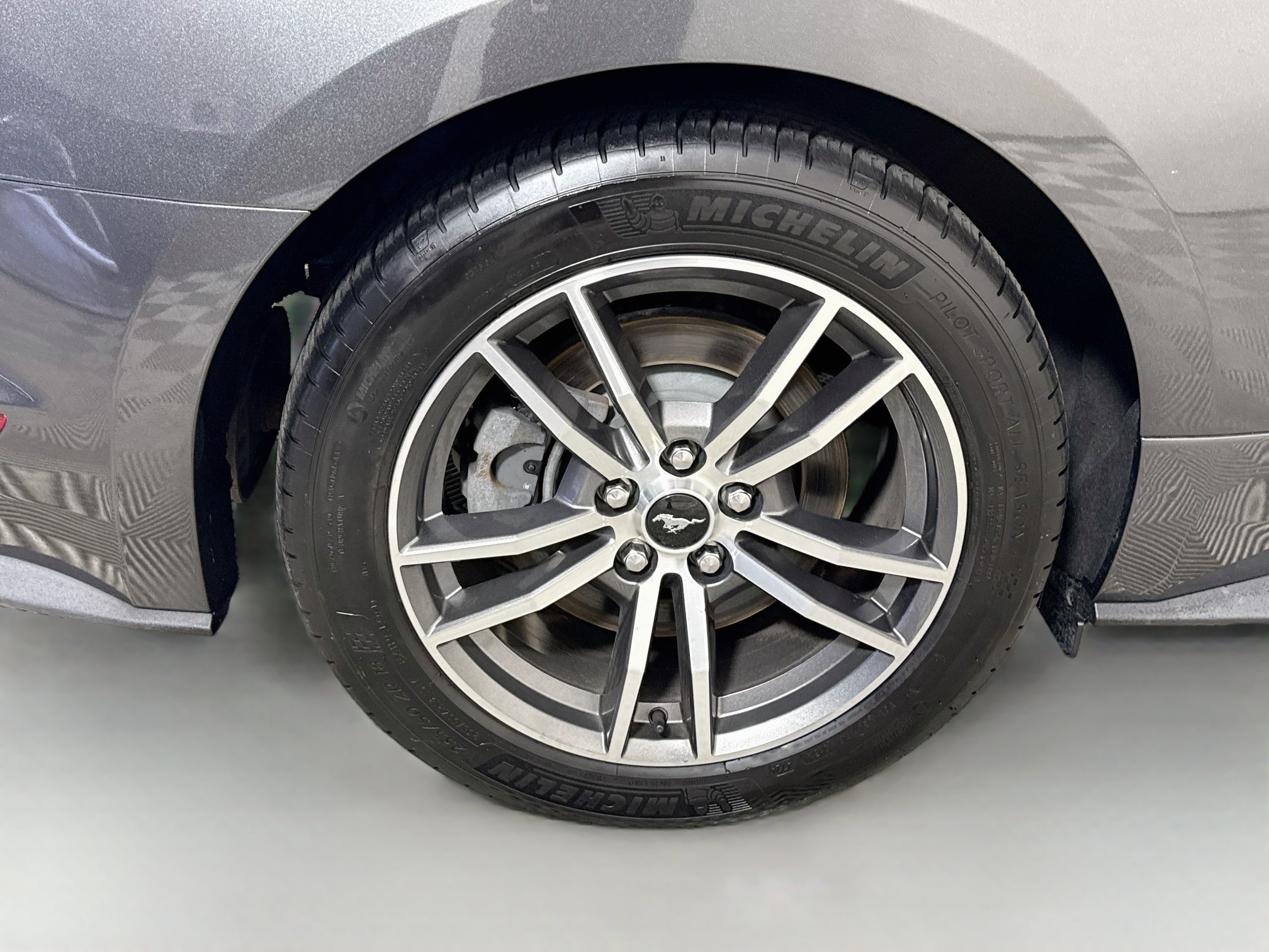 Used 2016 Ford Mustang GT Premium w/ Enhanced Security Package RWD image 31