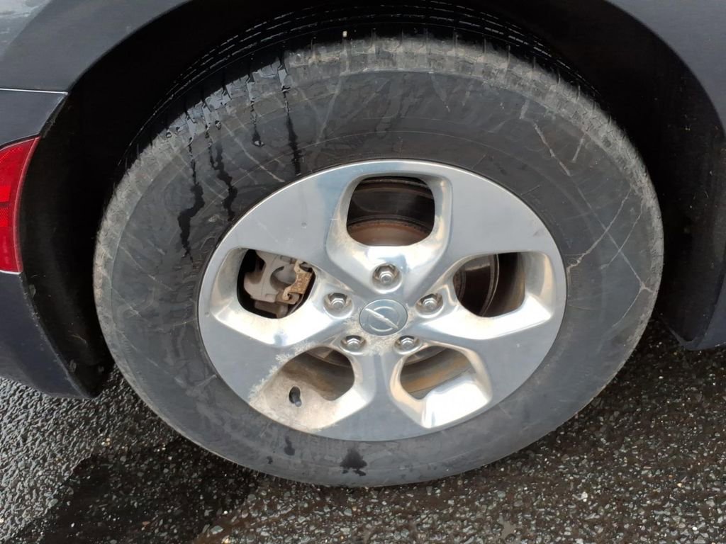 Used 2018 Chrysler Pacifica Limited w/ Advanced Safetytec Group image 7