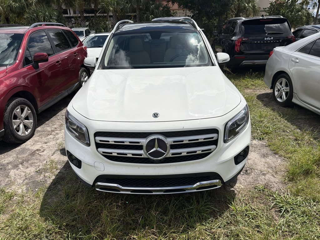Used 2020 Mercedes-Benz GLB 250 image 4