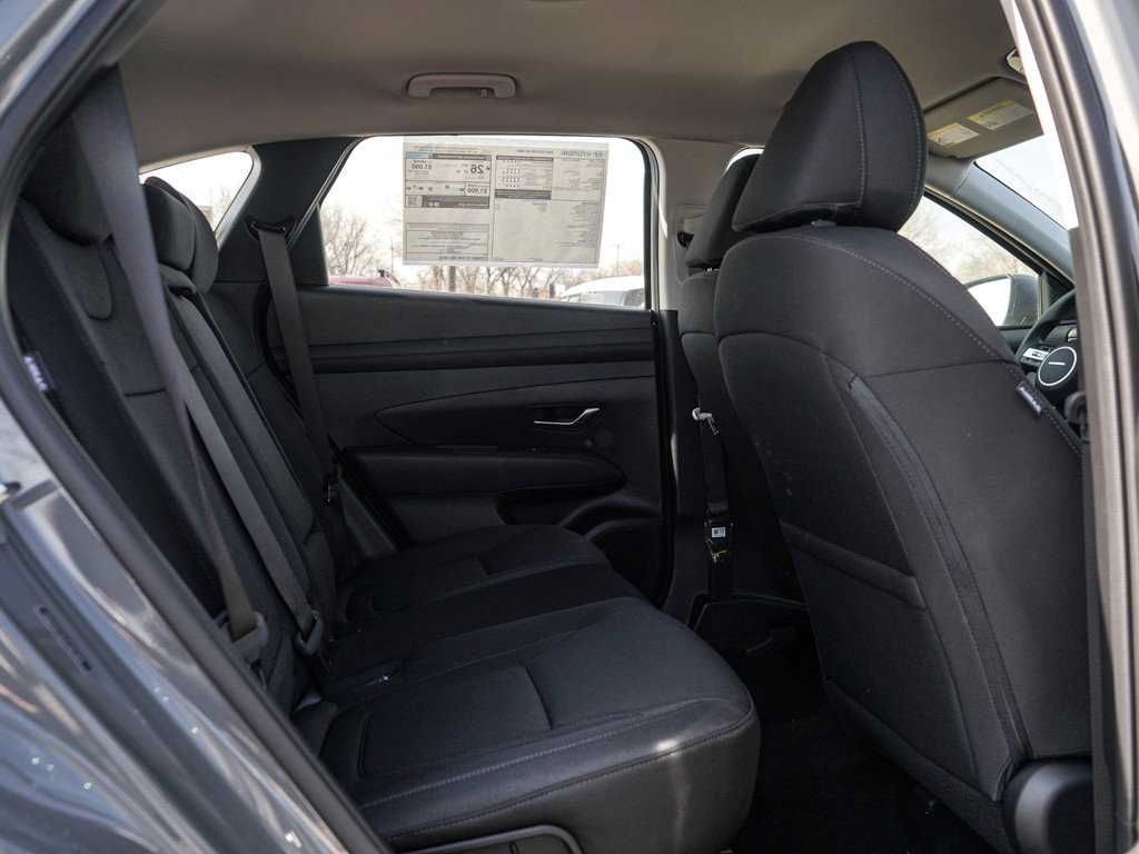 New 2026 Hyundai Tucson SE image 11