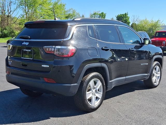 Used 2022 Jeep Compass Latitude AWD/4WD image 9