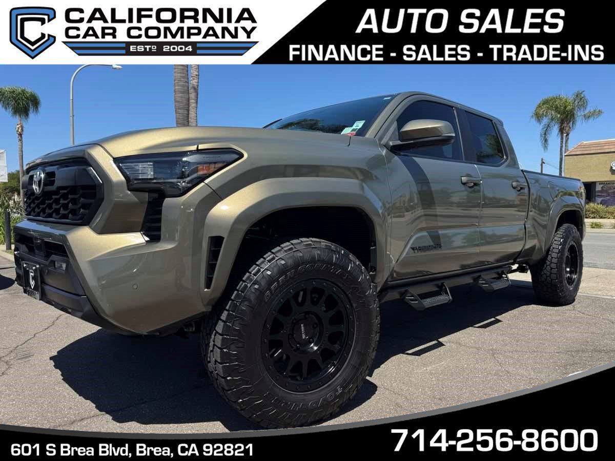 Used 2024 Toyota Tacoma TRD Sport w/ TRD Sport Upgrade Package AWD/4WD image 1