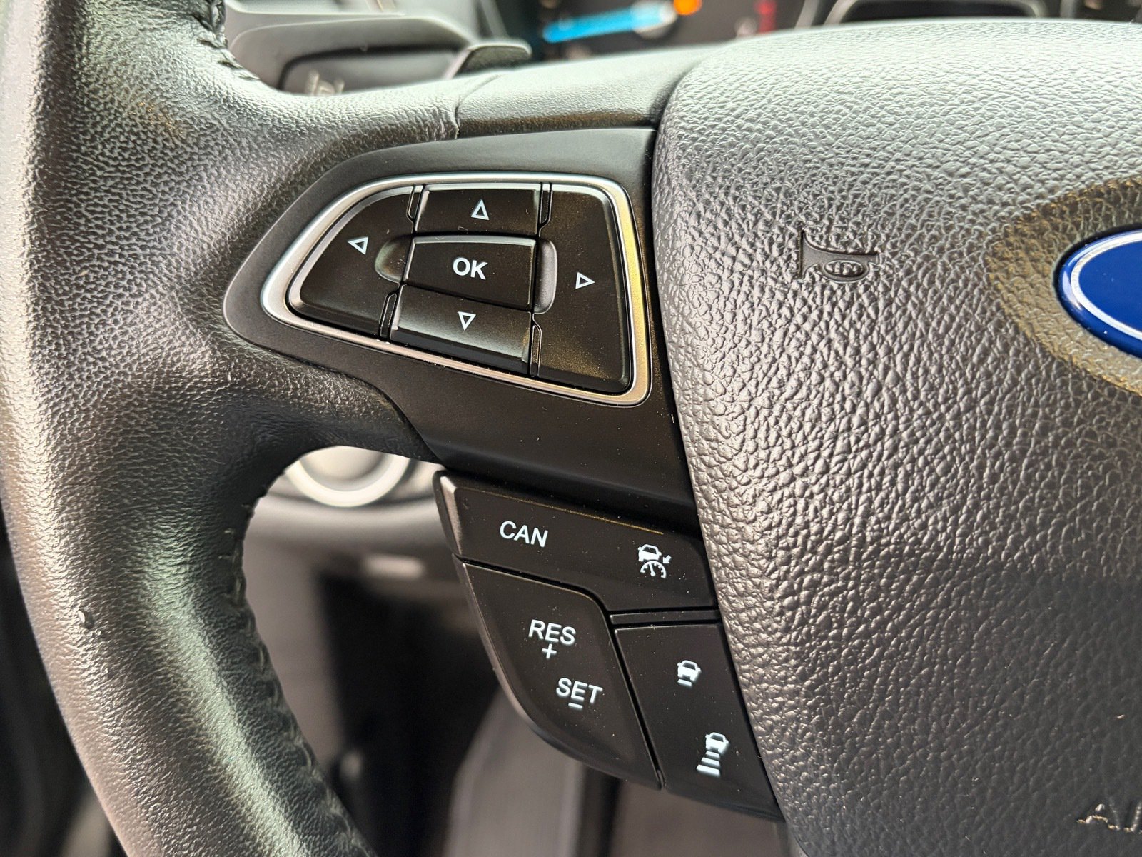 Used 2017 Ford Escape Titanium w/ Equipment Group 301A FWD image 23