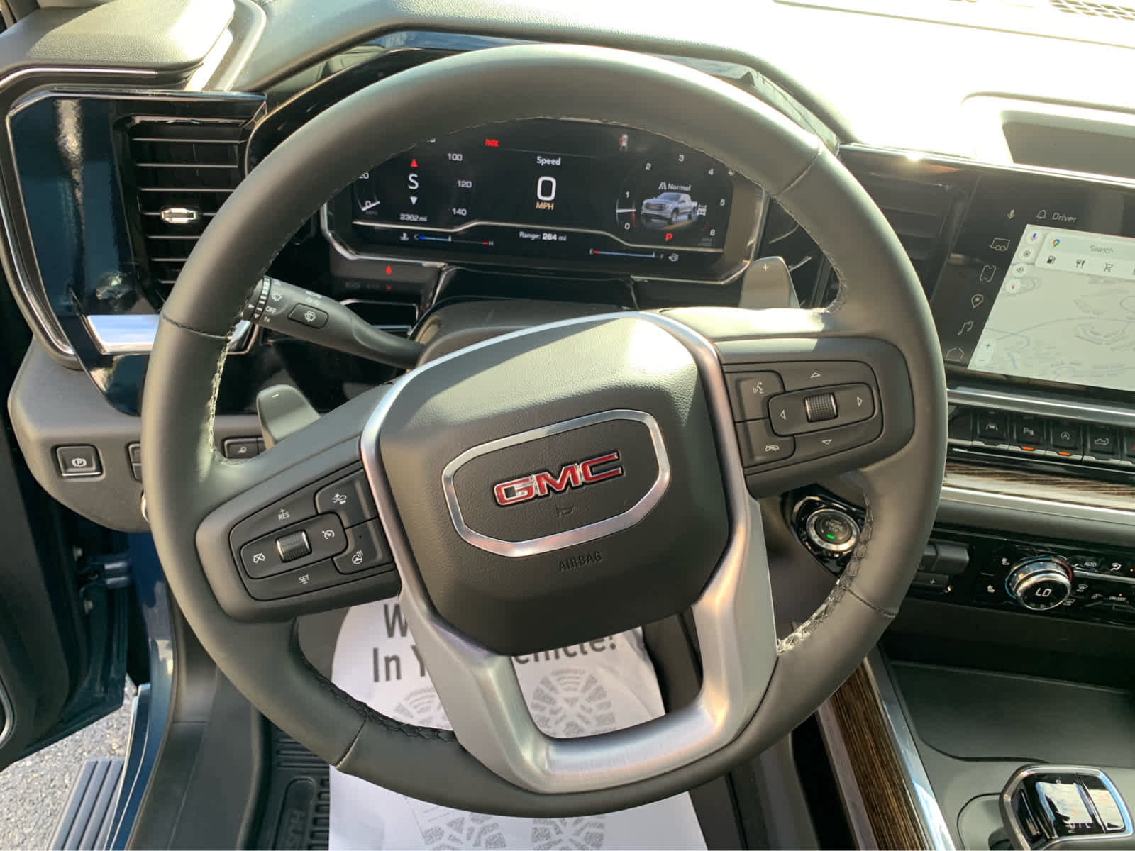 Used 2025 GMC Sierra 1500 Elevation w/ Preferred Package image 14