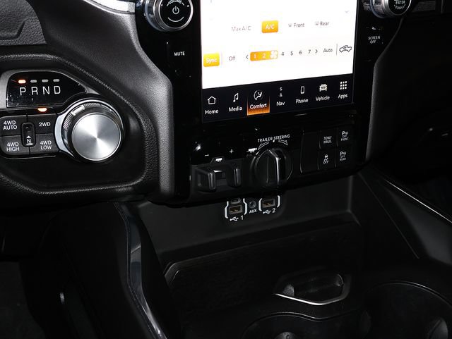 Used 2023 RAM 1500 Laramie AWD/4WD image 22