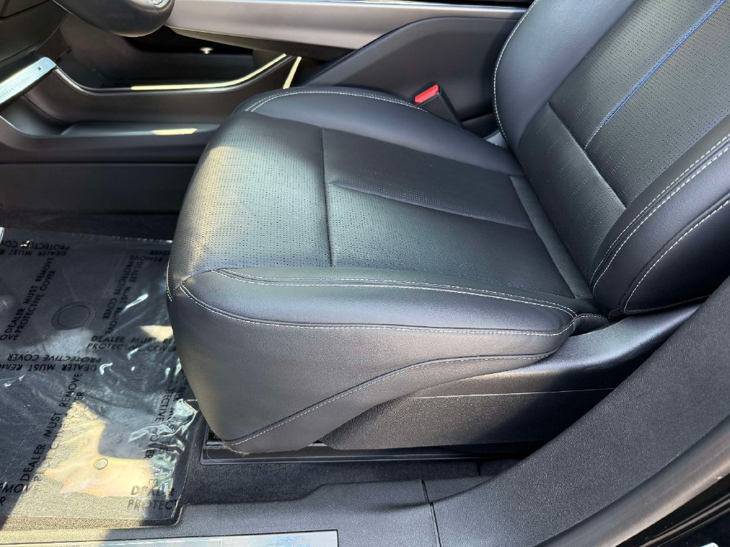 Certified 2024 Cadillac Lyriq Sport w/ LPO, Floor Liner Package AWD/4WD image 3