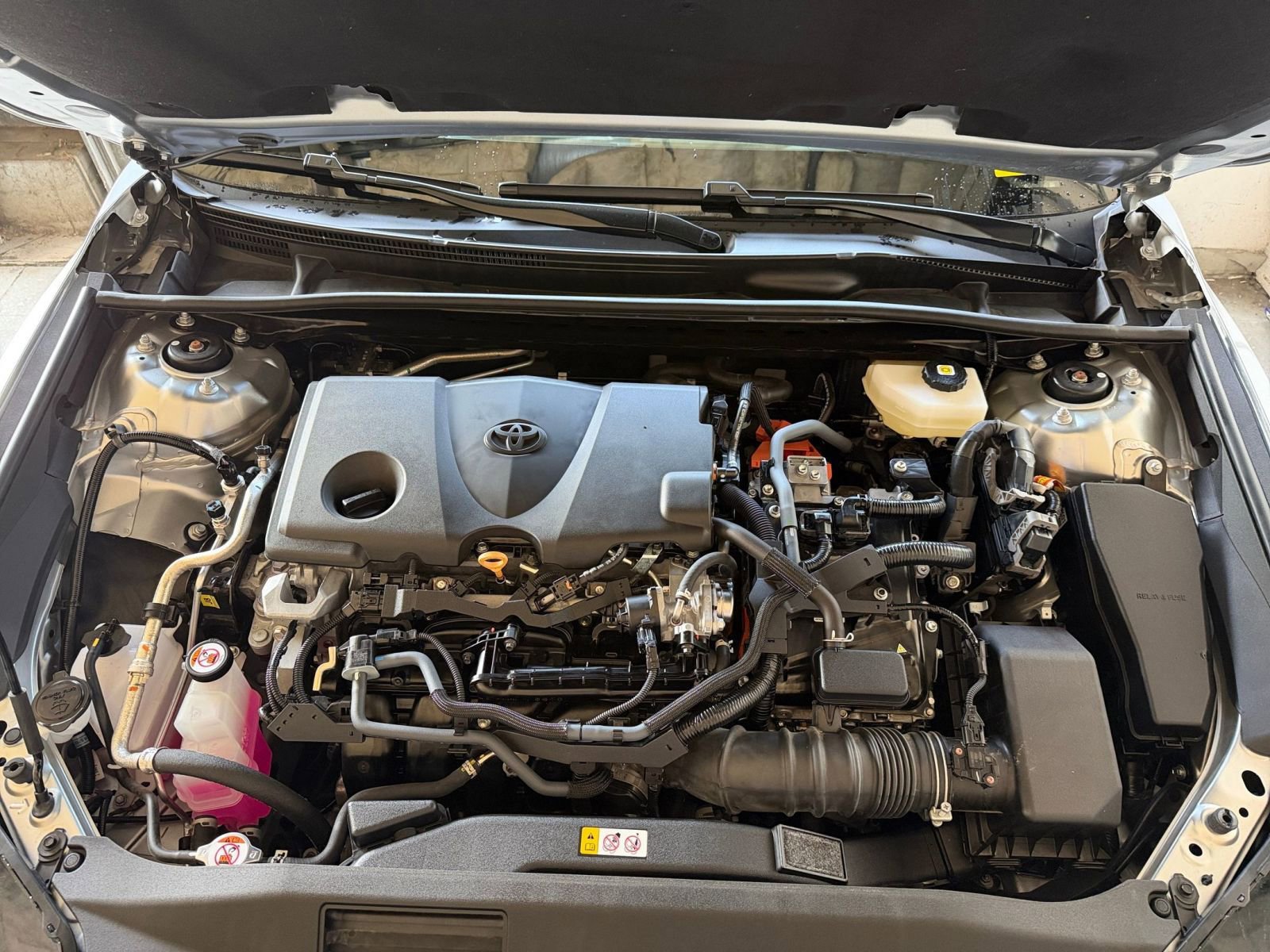 Used 2025 Toyota Camry LE image 31