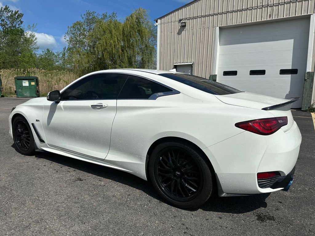 Used 2019 INFINITI Q60 3.0t Luxe RWD image 12