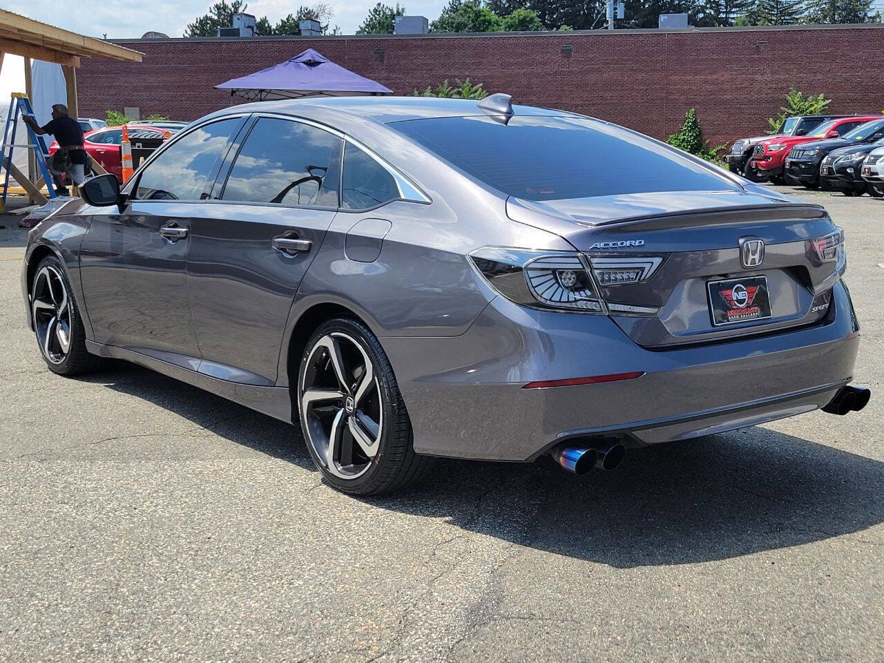 Used 2019 Honda Accord Sport image 8