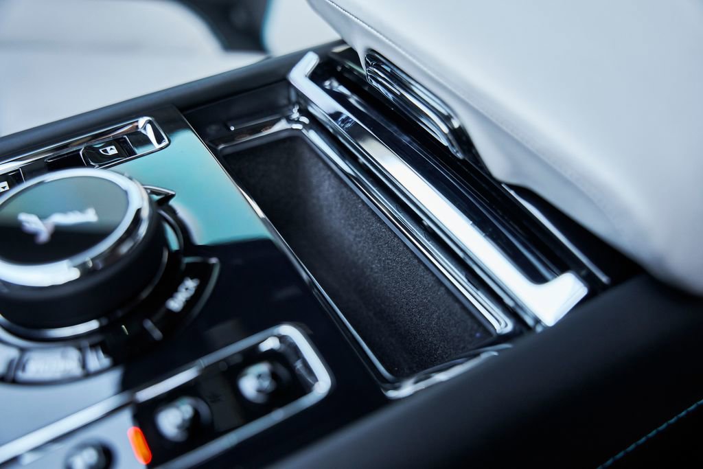 Used 2025 Rolls-Royce Ghost AWD/4WD image 77