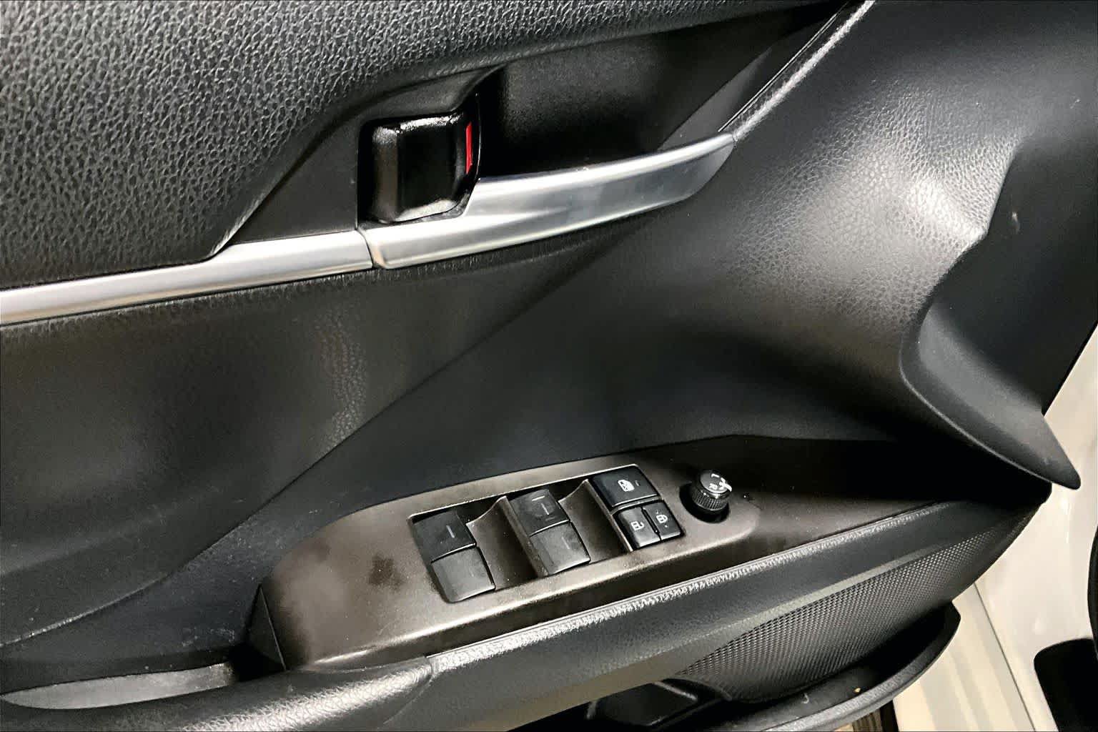 Used 2021 Toyota Camry TRD FWD image 31