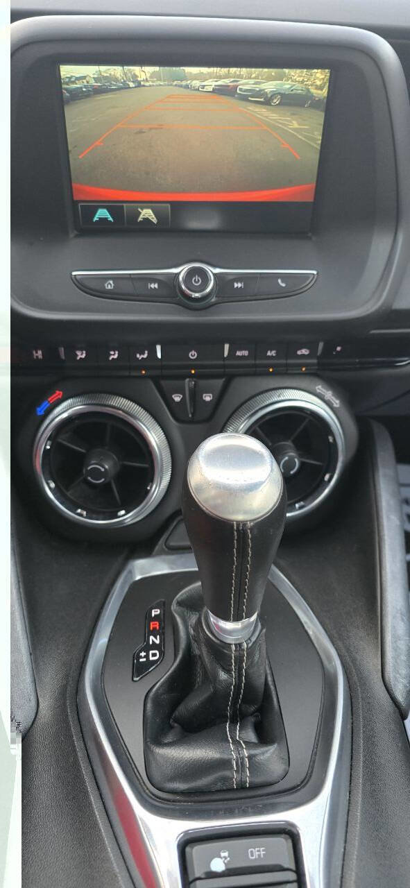 Used 2016 Chevrolet Camaro LT image 19