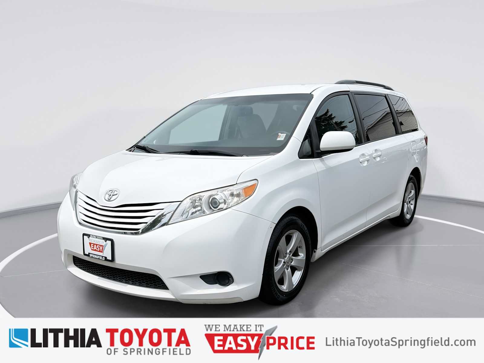 Used 2015 Toyota Sienna LE