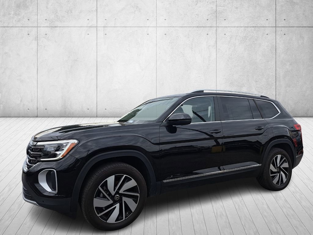 Used 2025 Volkswagen Atlas SEL image 1
