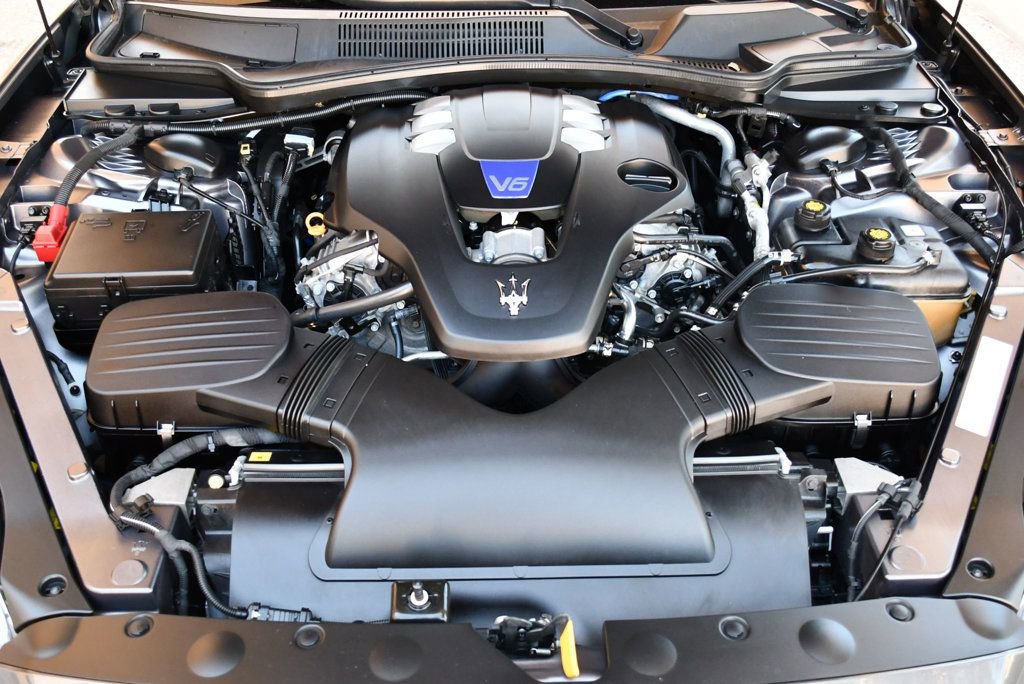 Used 2019 Maserati Quattroporte S image 68