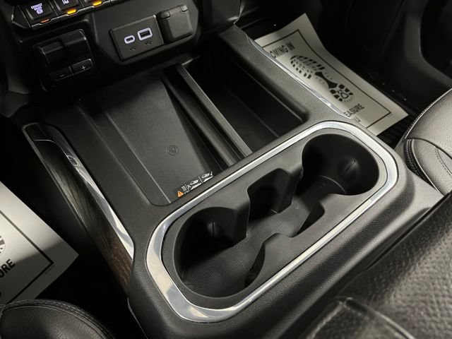 Used 2023 GMC Sierra 3500 Denali w/ Denali Black Diamond Edition AWD/4WD image 40